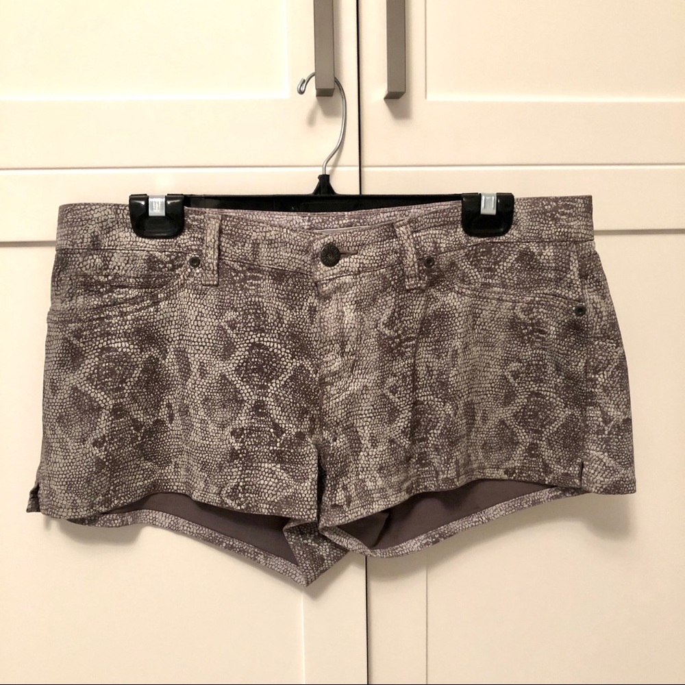Rich and Skinny Zuma Short, Tan Boa Snakeskin (29)